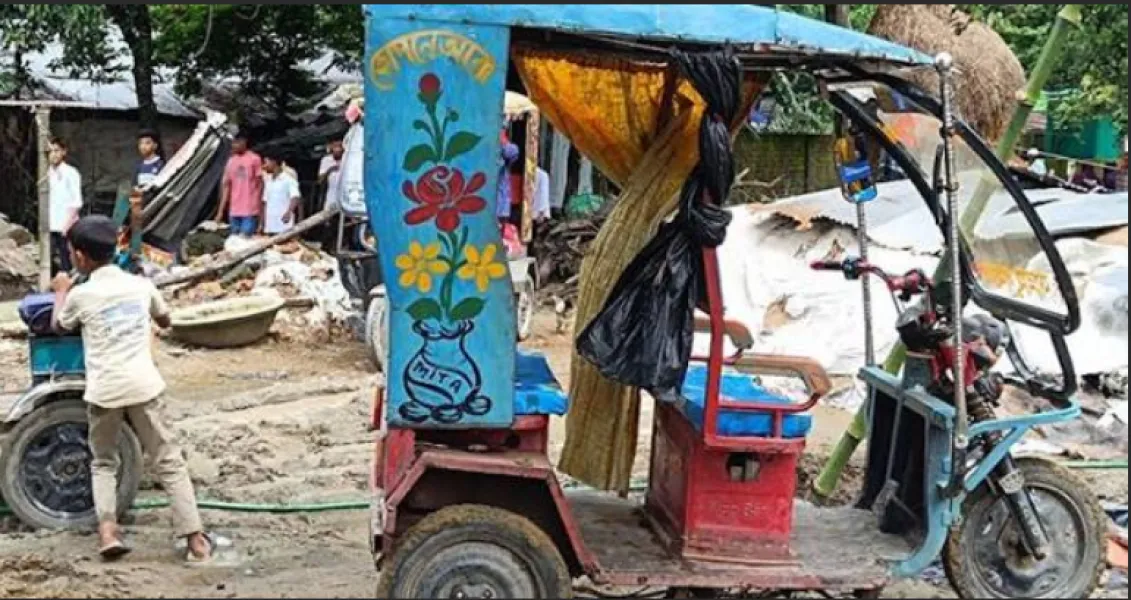 সংযুক্ত ছবি