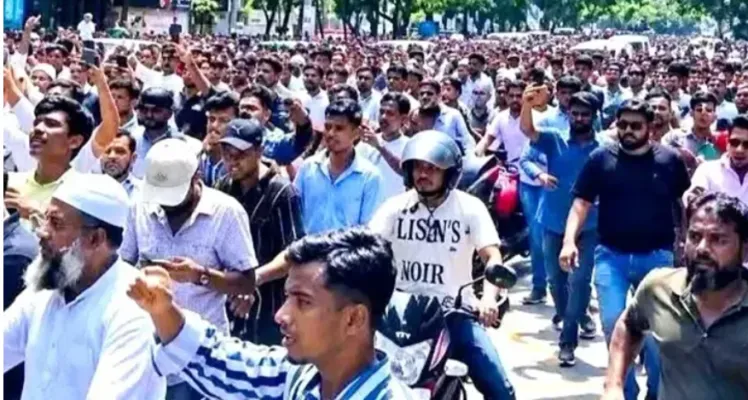 গুলশানে আ.লীগের মিছিলে অংশ নেওয়া ৩২ জন গ্রেপ্তার